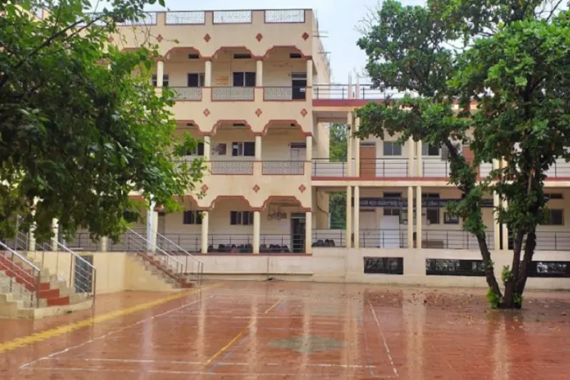 Smt. Allum Sumangalamma Memorial College for Women